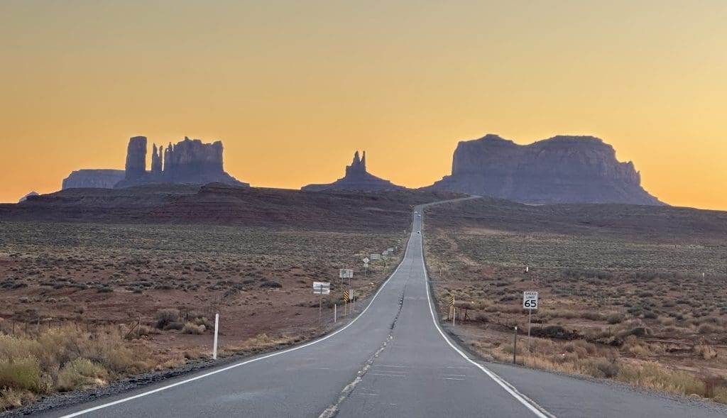 Sunset at Forrest Gump Point, outside Monument Valley.
